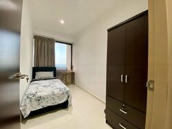 International Plaza (D2), Apartment #587747641